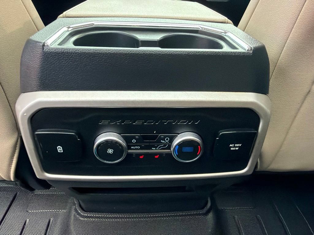 Used 2023 Ford Expedition Limited AWD/4WD image 20