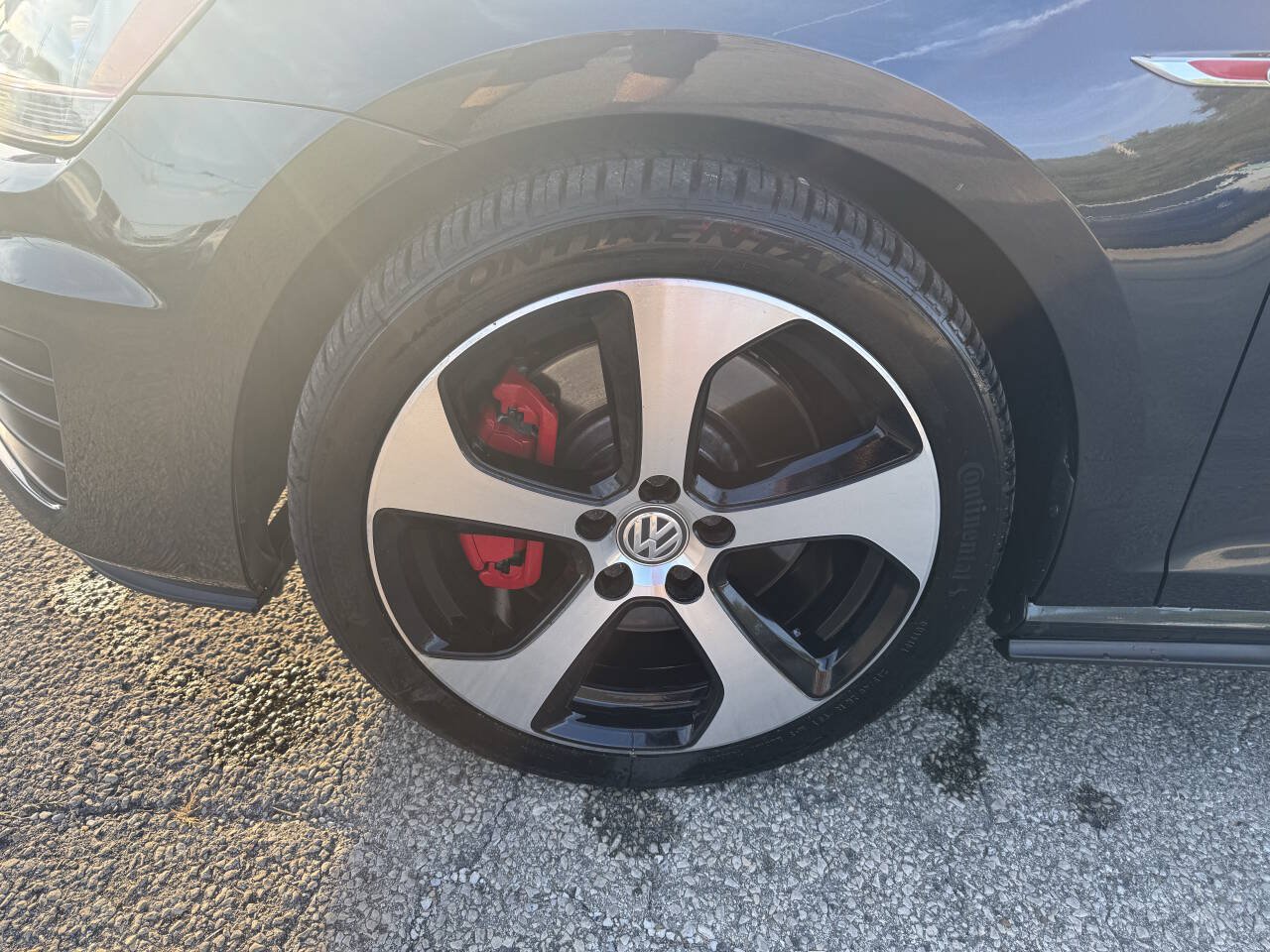 Used 2017 Volkswagen GTI Autobahn FWD image 10