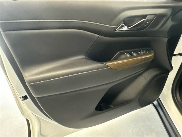 Certified 2023 GMC Acadia SLE image 28