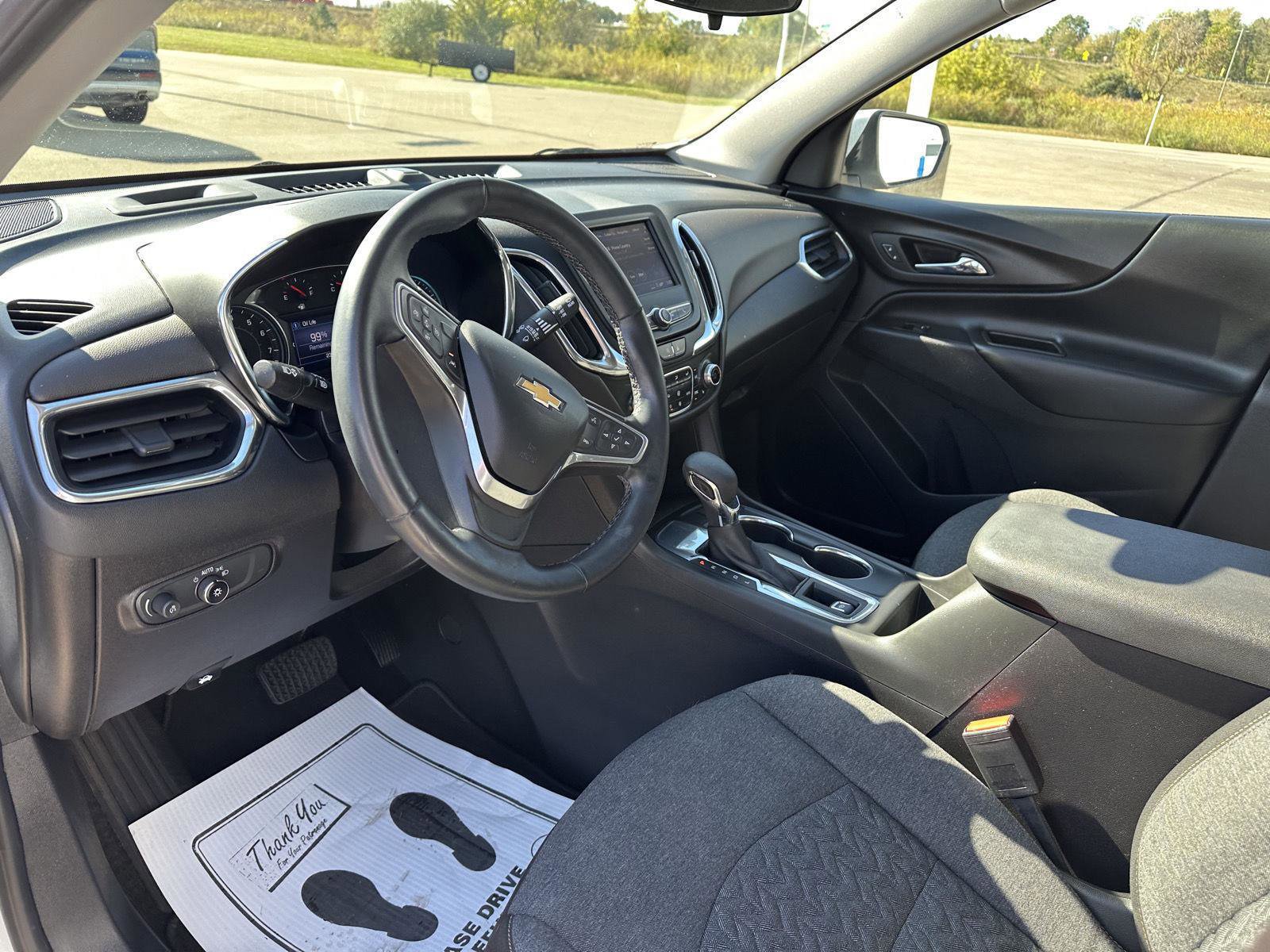 Used 2023 Chevrolet Equinox LT image 23