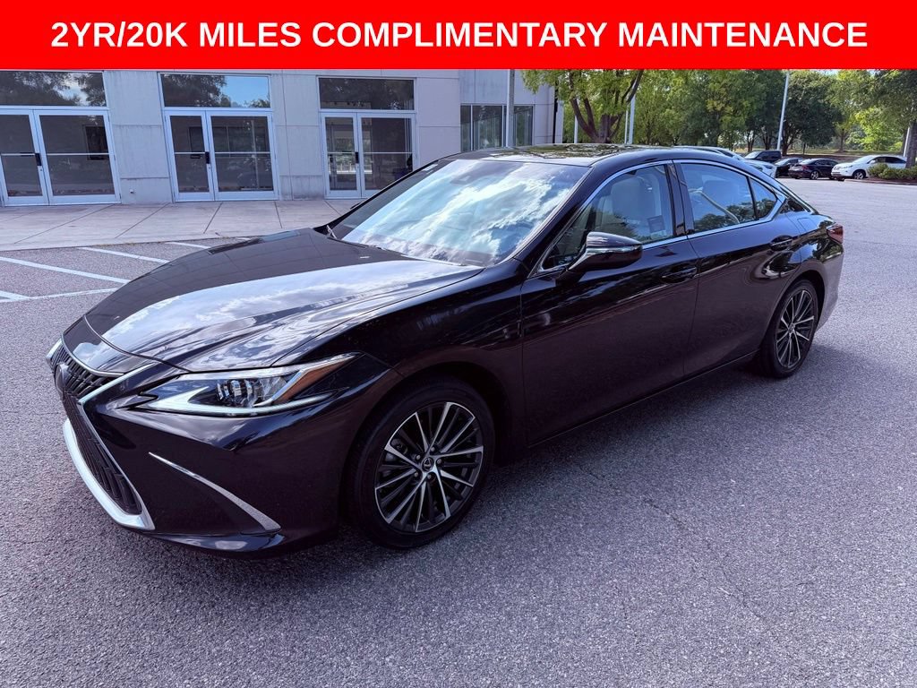 Used 2025 Lexus ES 350 w/ Premium Package FWD image 3