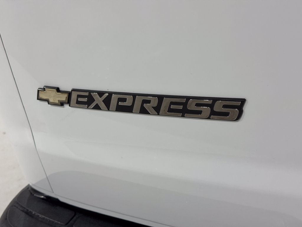 Used 2023 Chevrolet Express 3500 LS RWD image 27