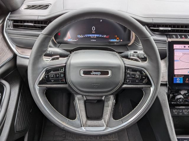 Certified 2023 Jeep Grand Cherokee Overland AWD/4WD image 19
