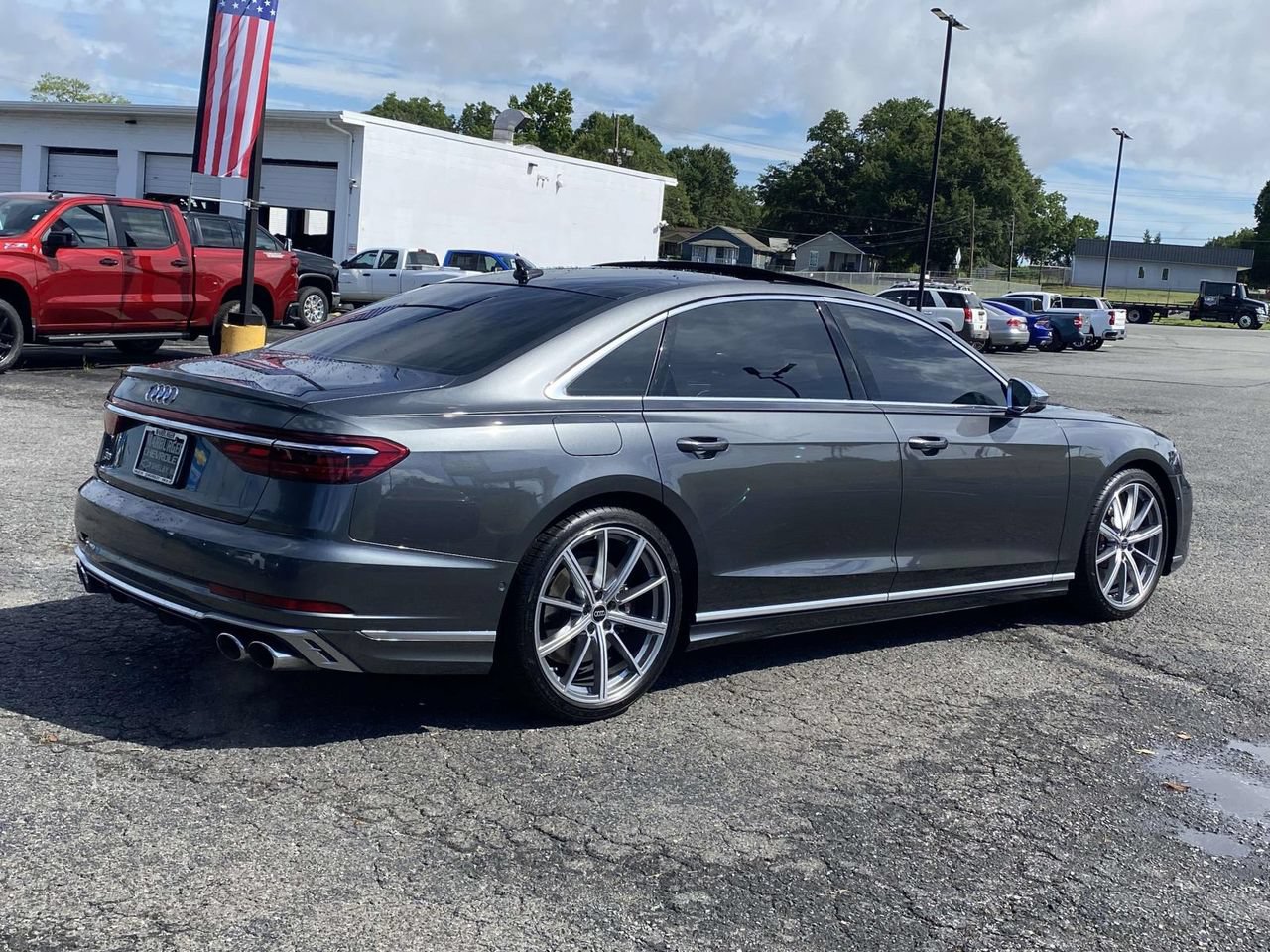 Used 2024 Audi S8 AWD/4WD image 6