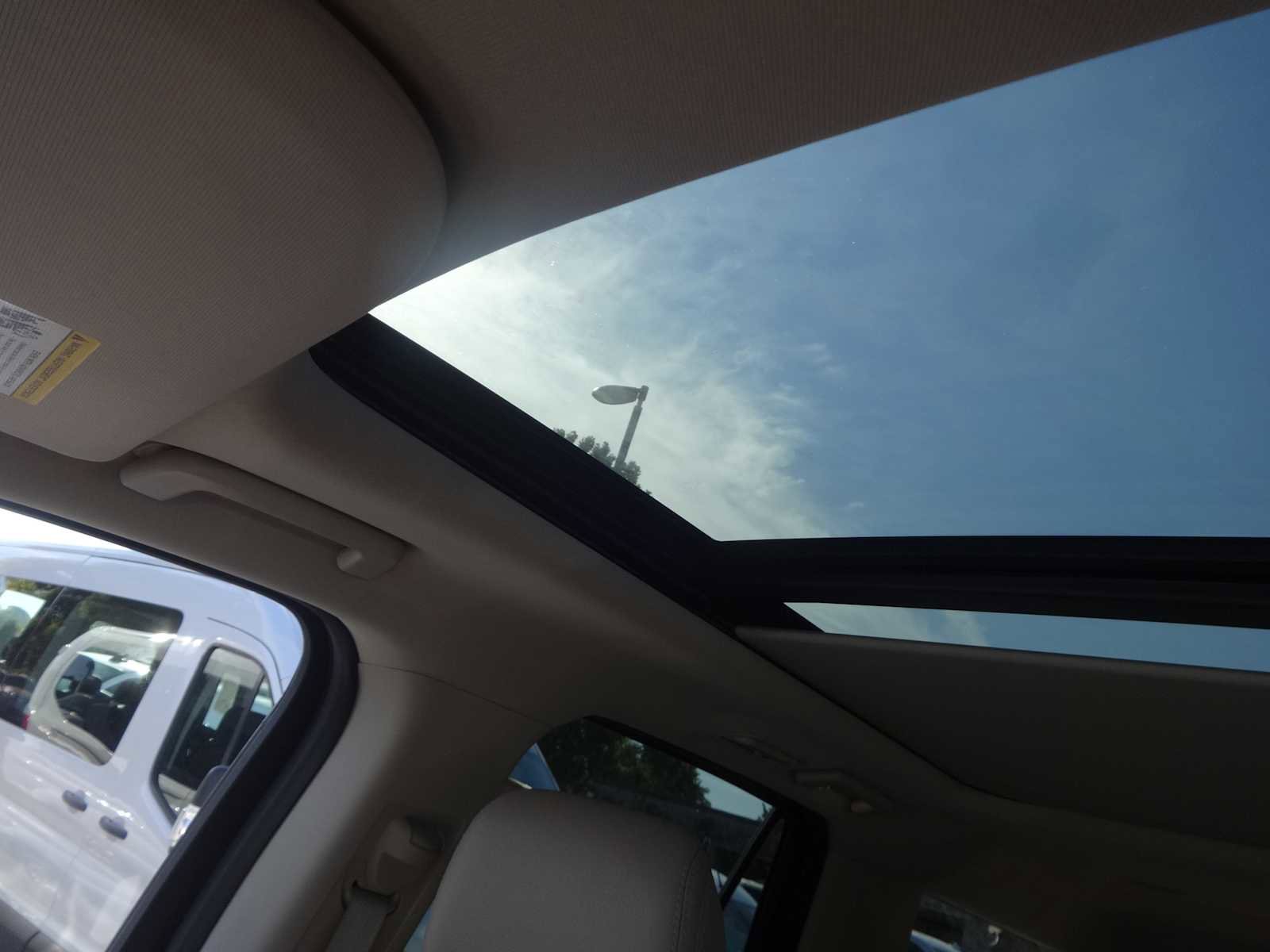 Used 2024 Ford Expedition Max Limited image 27