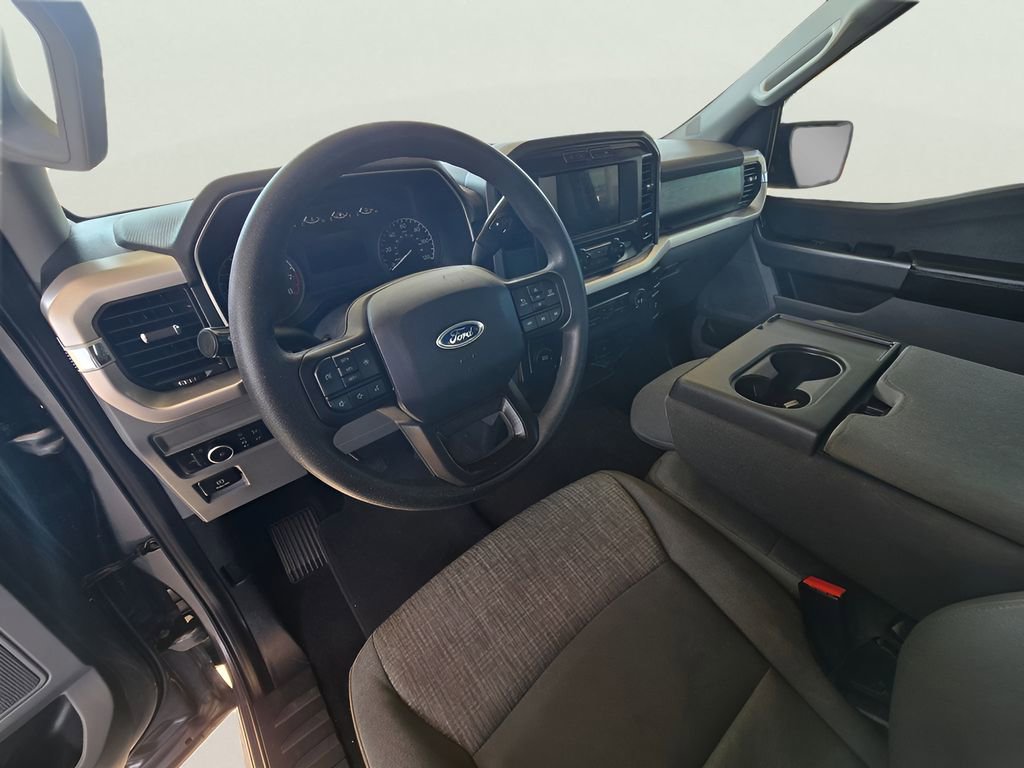 Used 2021 Ford F150 XLT image 39