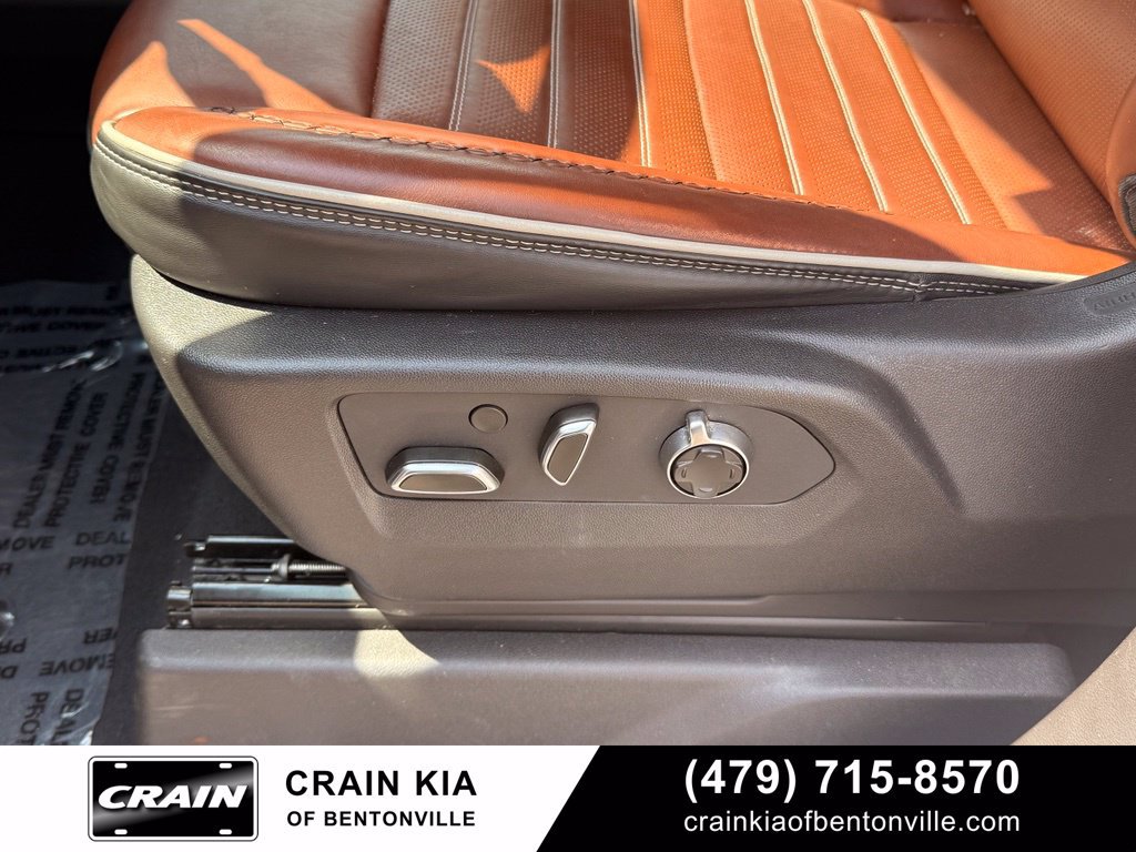 Used 2024 GMC Sierra 1500 Denali Ultimate AWD/4WD image 11