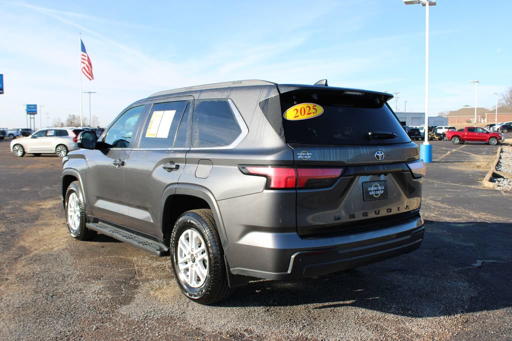 Used 2025 Toyota Sequoia SR5 AWD/4WD image 7