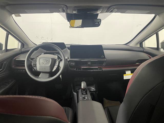 New 2026 Toyota Prius Plug-In Hybrid FWD image 12