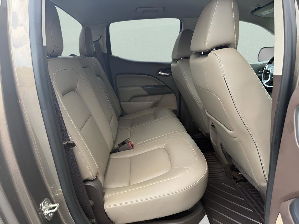 Used 2015 GMC Canyon SLT image 29