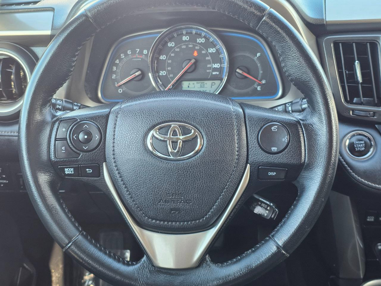 Used 2015 Toyota RAV4 Limited image 25