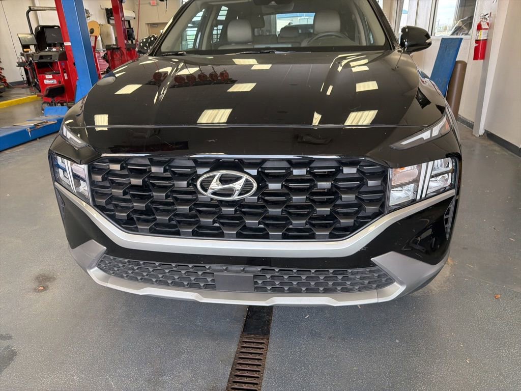 Used 2023 Hyundai Santa Fe SEL AWD/4WD image 5