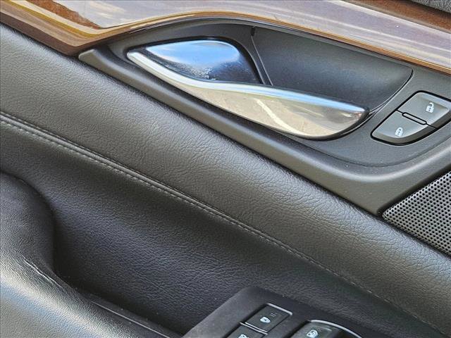 Used 2019 Cadillac Escalade Premium Luxury AWD/4WD image 8