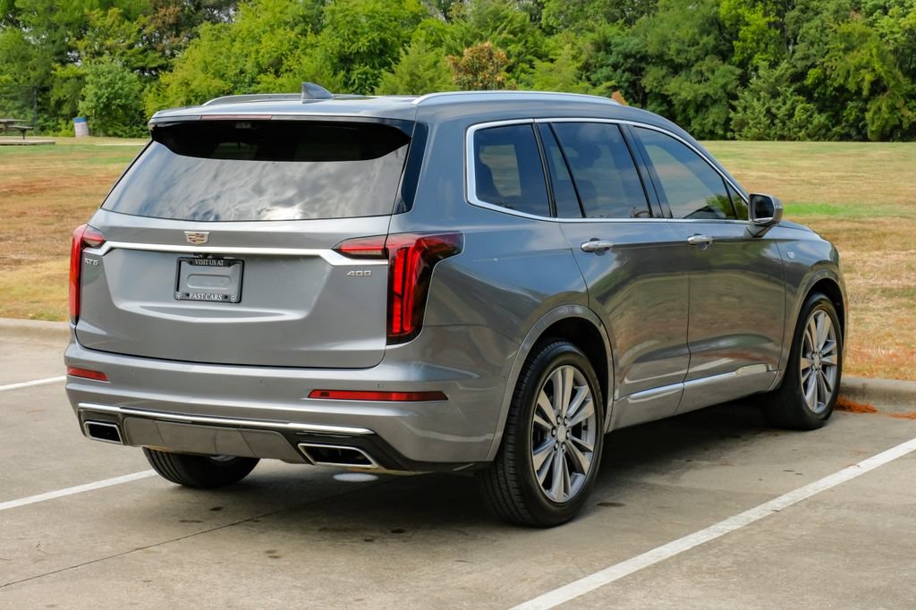 Used 2020 Cadillac XT6 Premium Luxury FWD image 12