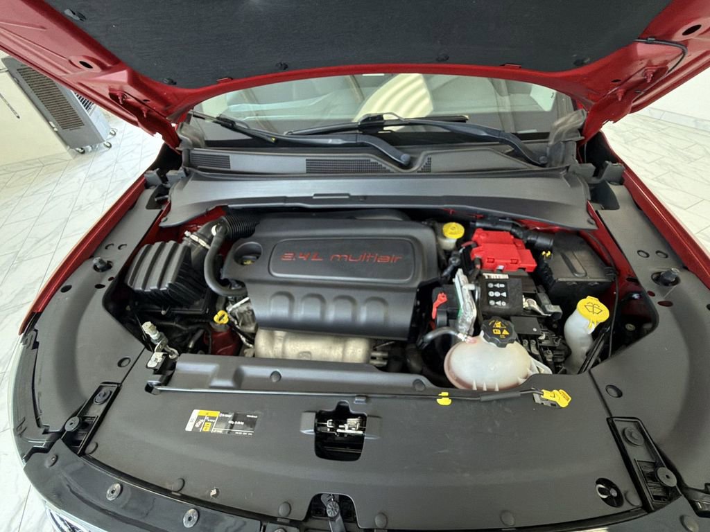 Used 2019 Jeep Compass Latitude w/ Cold Weather Group FWD image 31