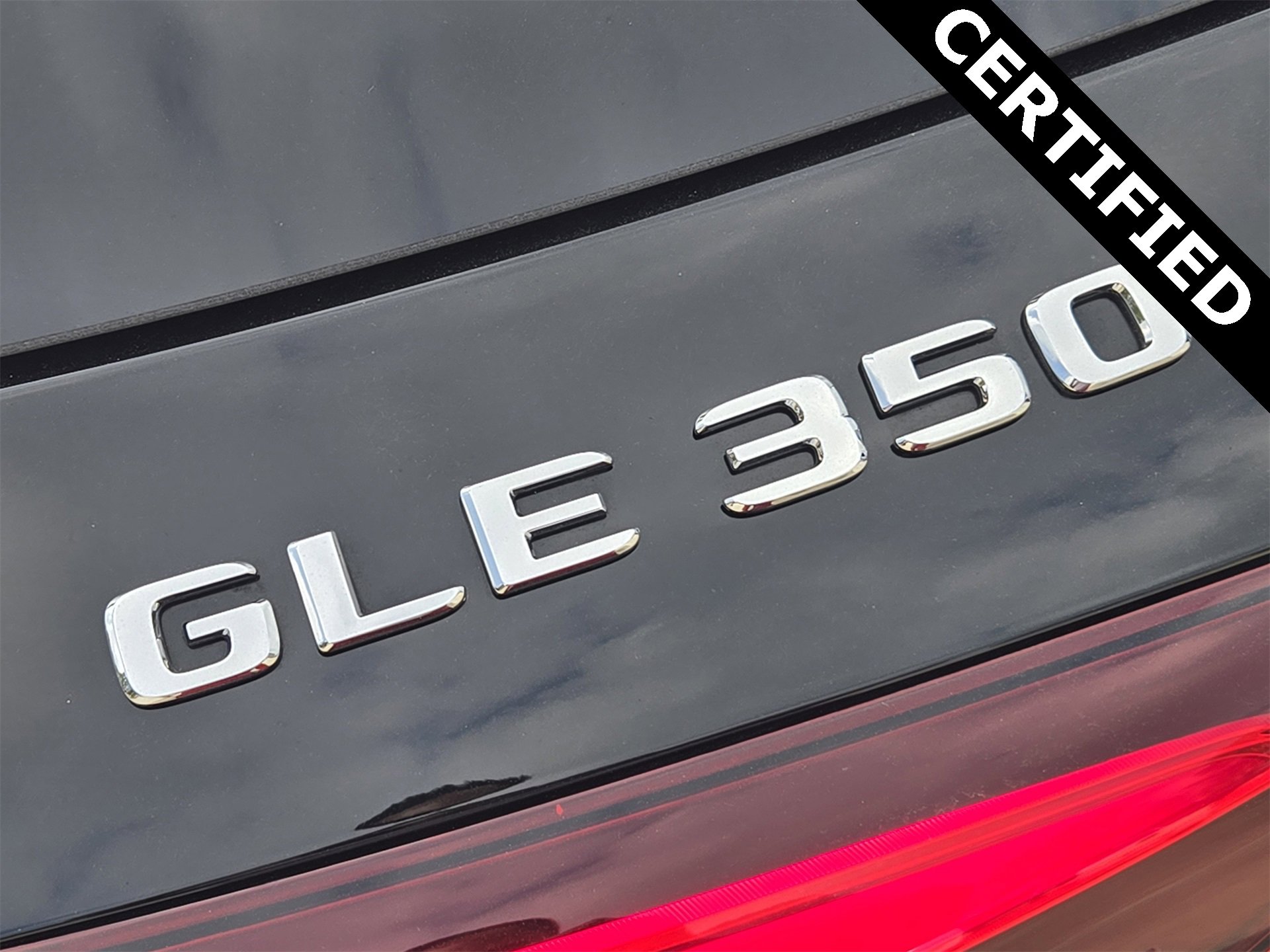 Certified 2025 Mercedes-Benz GLE 350 4MATIC image 13