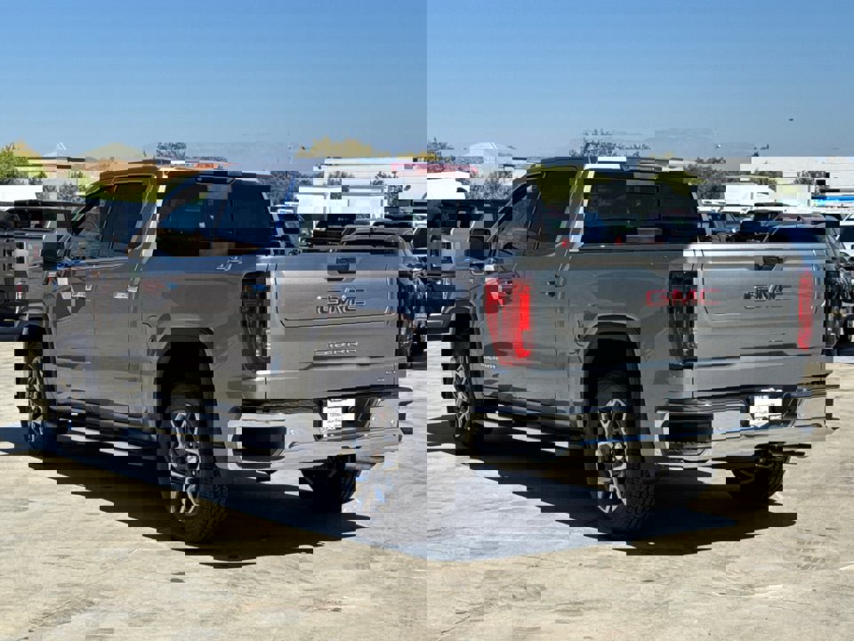Used 2026 GMC Sierra 1500 SLT w/ SLT Premium Plus Package image 12