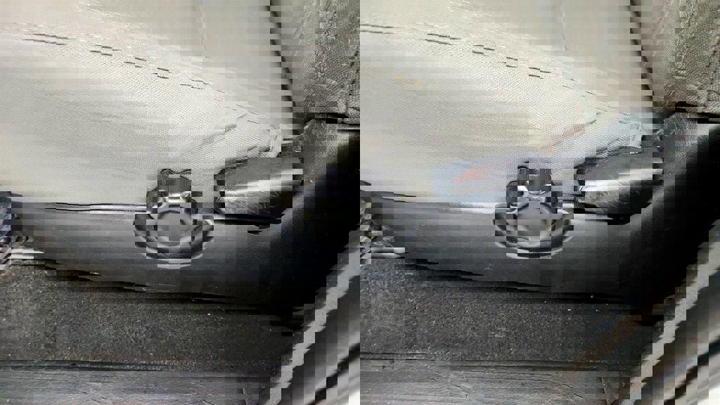 Used 2017 Toyota Tacoma SR image 11