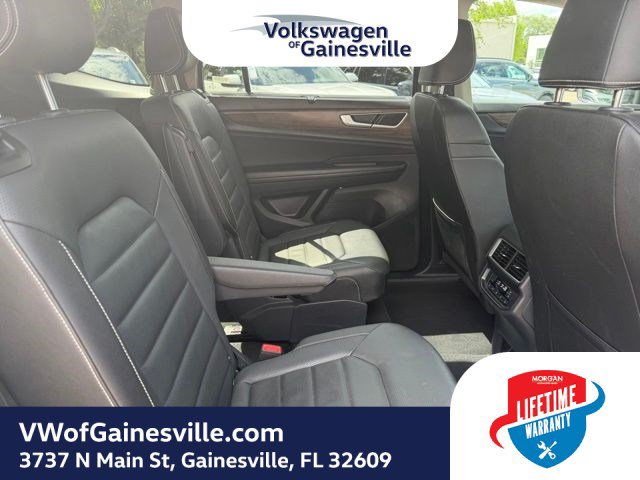 Certified 2025 Volkswagen Atlas SEL AWD/4WD image 8