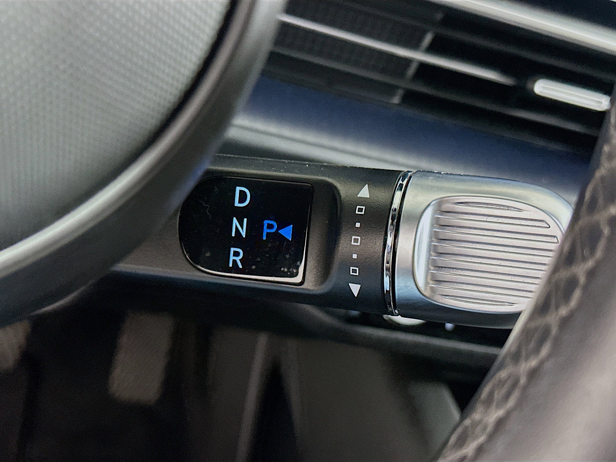 Used 2024 Hyundai Ioniq 6 SE RWD image 25