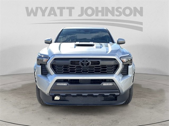 Used 2025 Toyota Tacoma TRD Sport image 8