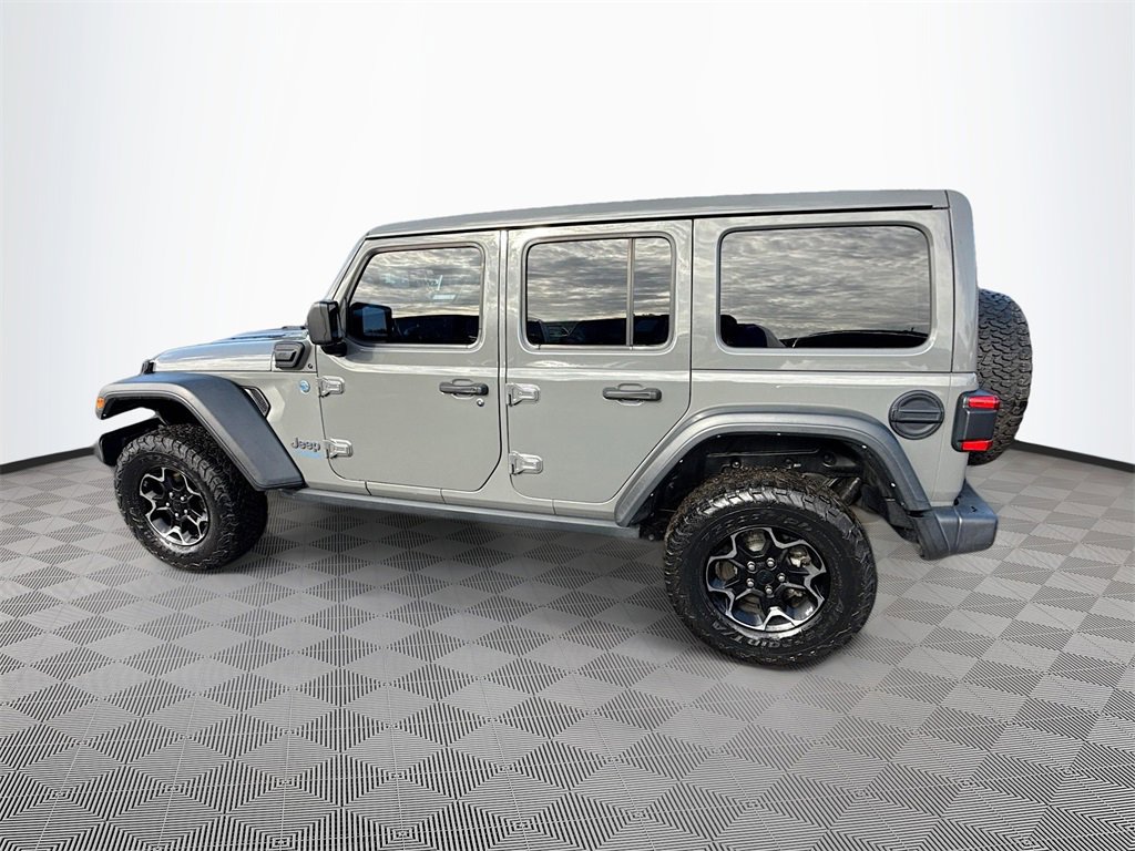 Used 2021 Jeep Wrangler Unlimited Rubicon 4xe w/ Safety Group image 9