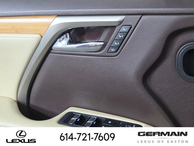 Used 2020 Lexus RX 350L Premium w/ Premium Package AWD/4WD image 27