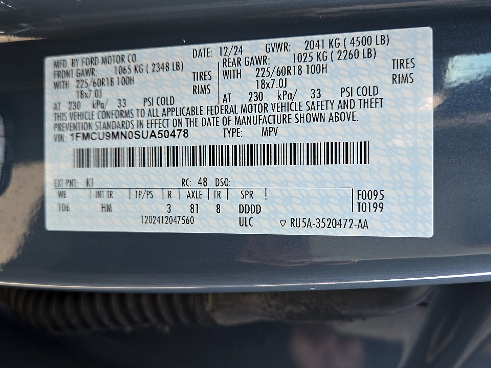 Used 2025 Ford Escape ST-Line w/ Cold Weather Package AWD/4WD image 25