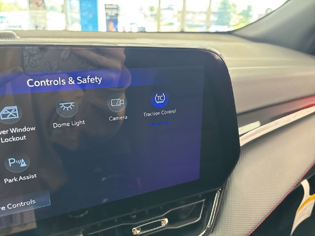 New 2027 Chevrolet Equinox RS w/ Safety and Technology Package FWD image 19