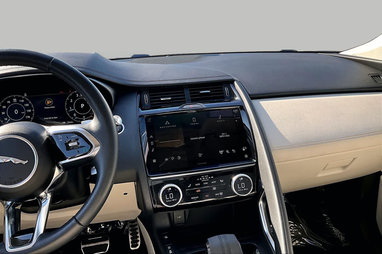Used 2022 Jaguar E-PACE SE AWD/4WD image 7