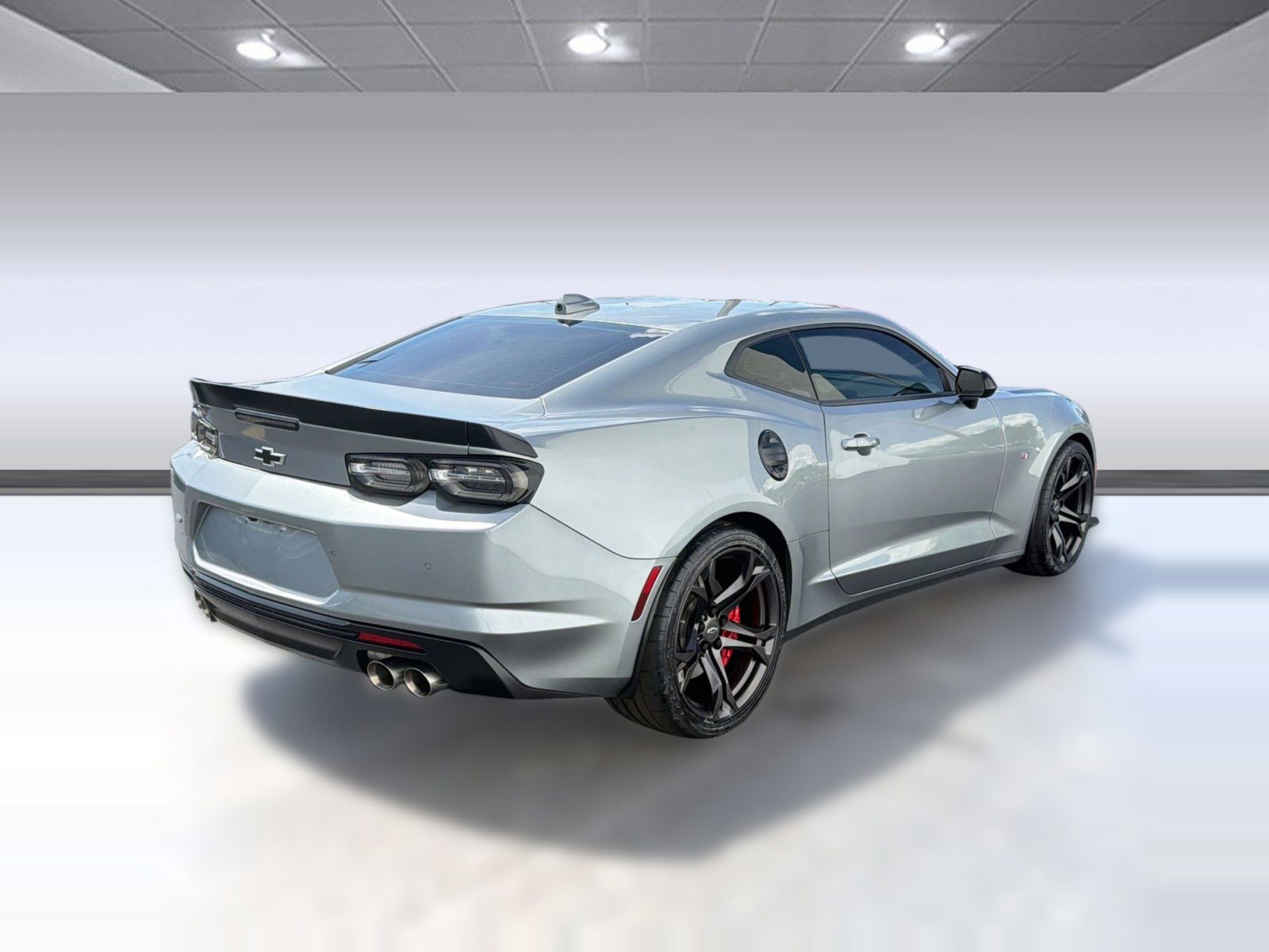 Used 2023 Chevrolet Camaro SS RWD image 9