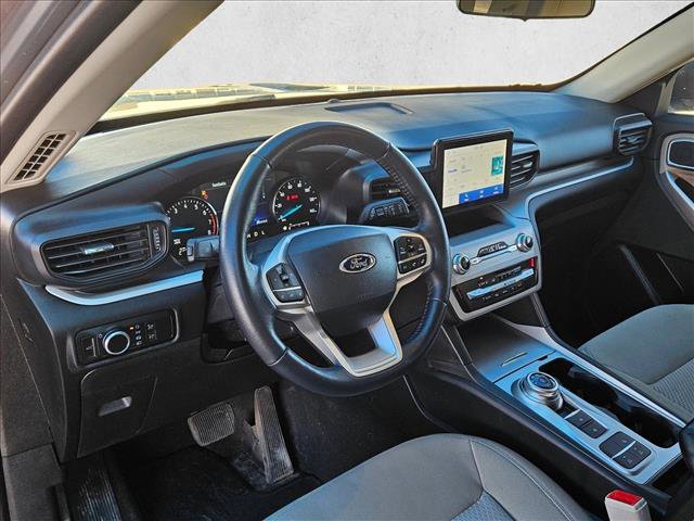 Used 2023 Ford Explorer XLT w/ Class IV Trailer Tow Package image 10