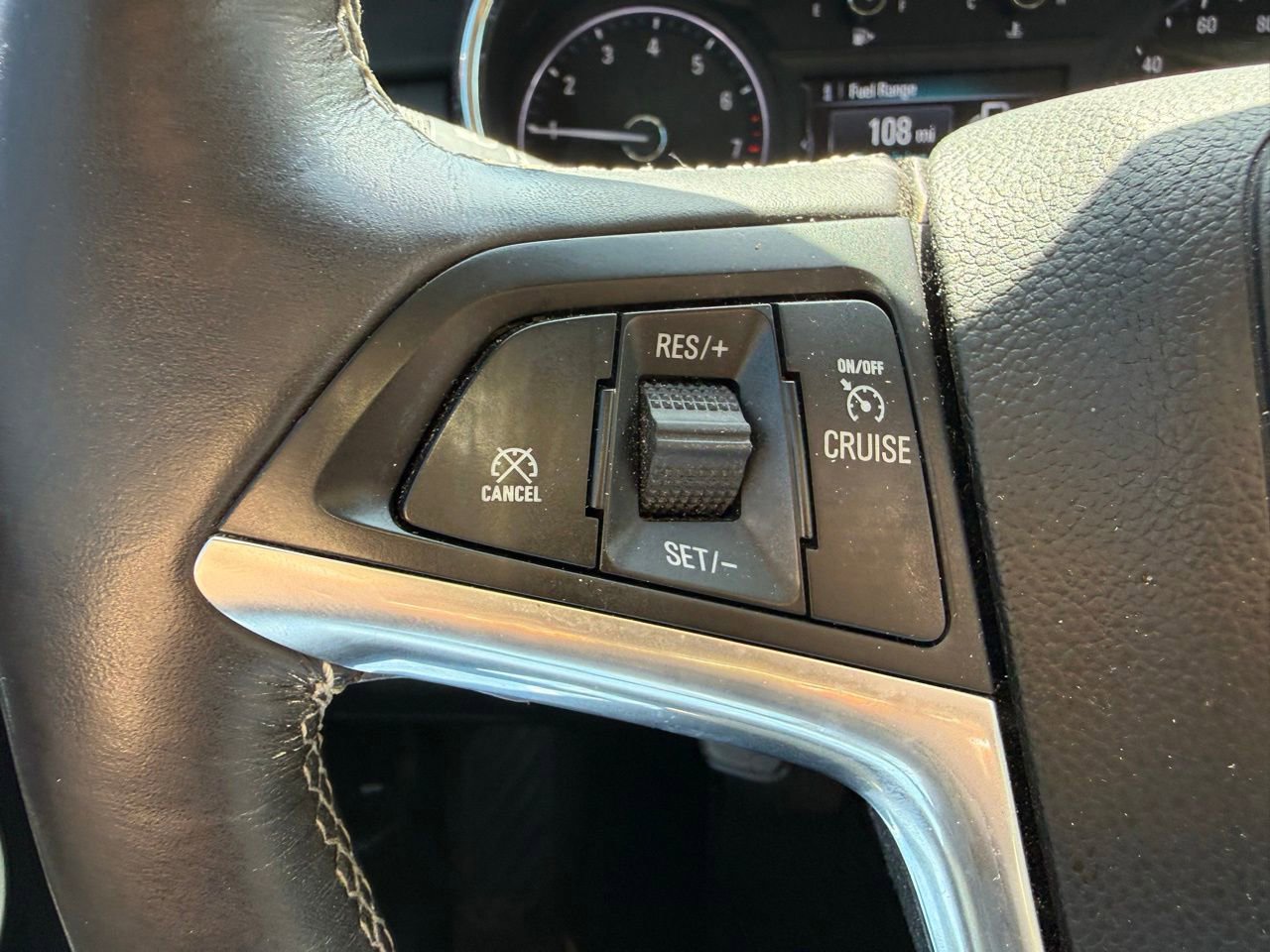 Used 2017 Buick Encore Essence FWD image 13