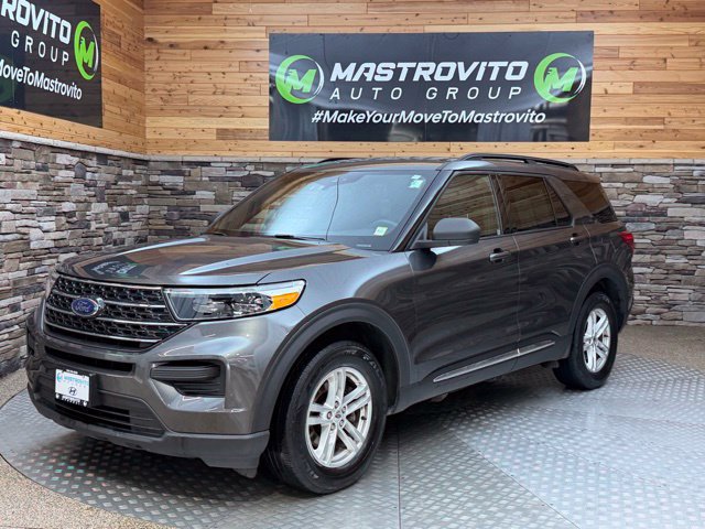 Used 2020 Ford Explorer XLT w/ Comfort Package AWD/4WD image 3