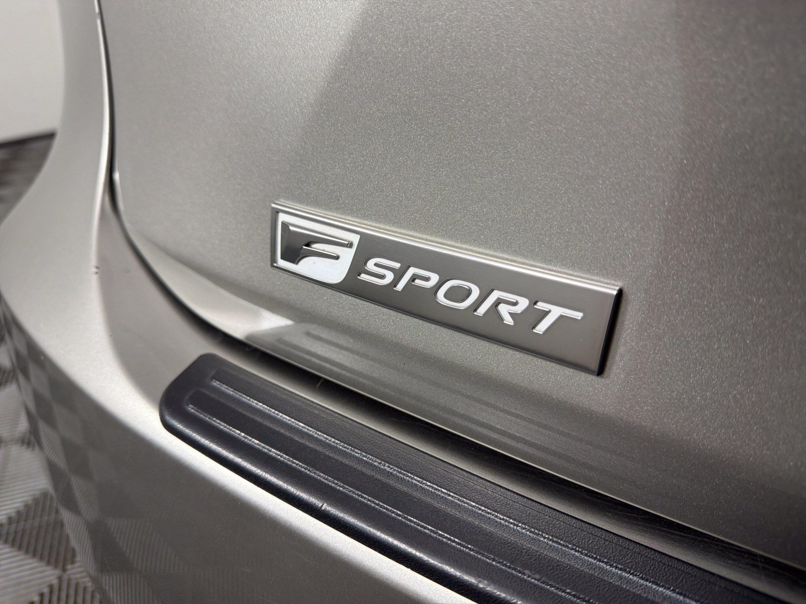 Used 2020 Lexus RX 350 F Sport w/ Accessory Package AWD/4WD image 24