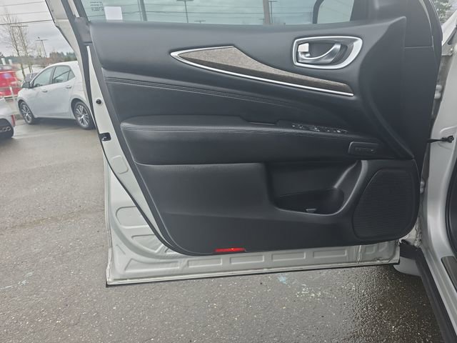 Used 2015 INFINITI QX60 AWD w/ Premium Package image 21