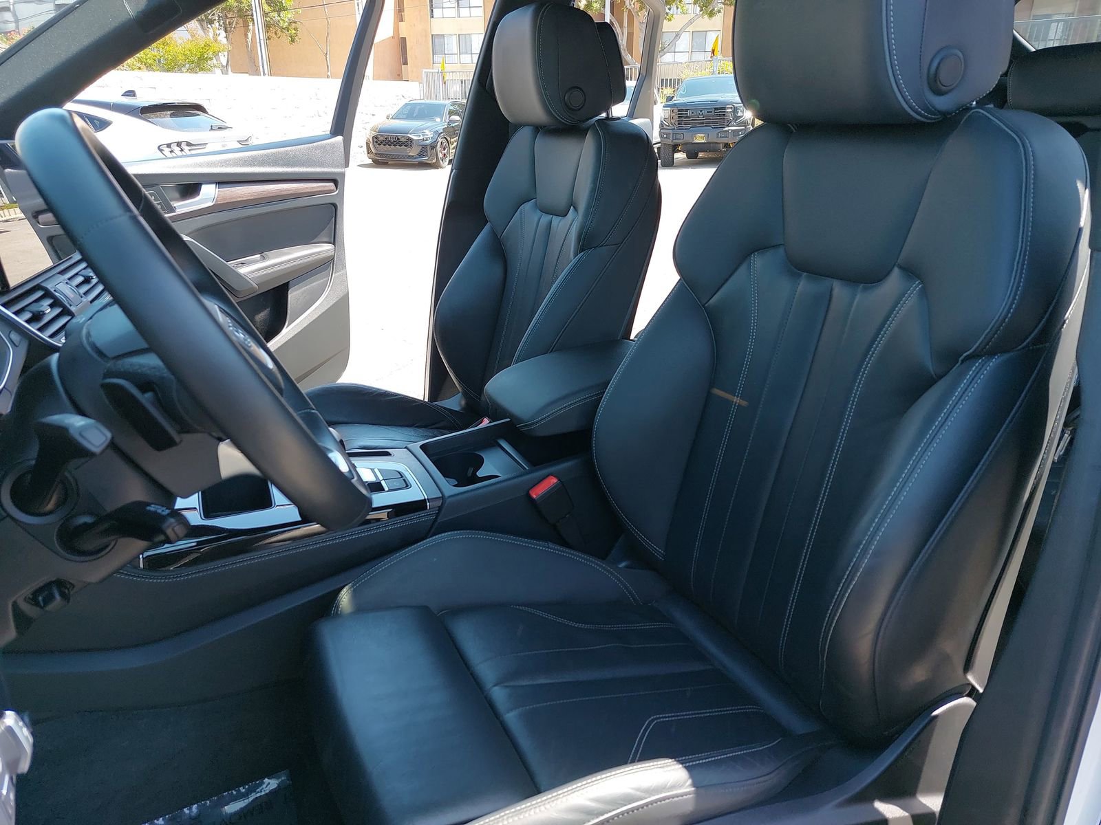 Used 2023 Audi Q5 2.0T Premium Plus w/ Premium Plus Package AWD/4WD image 15