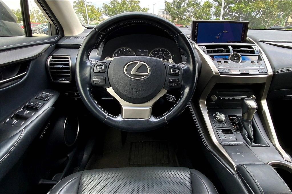 Used 2018 Lexus NX 300 FWD image 5