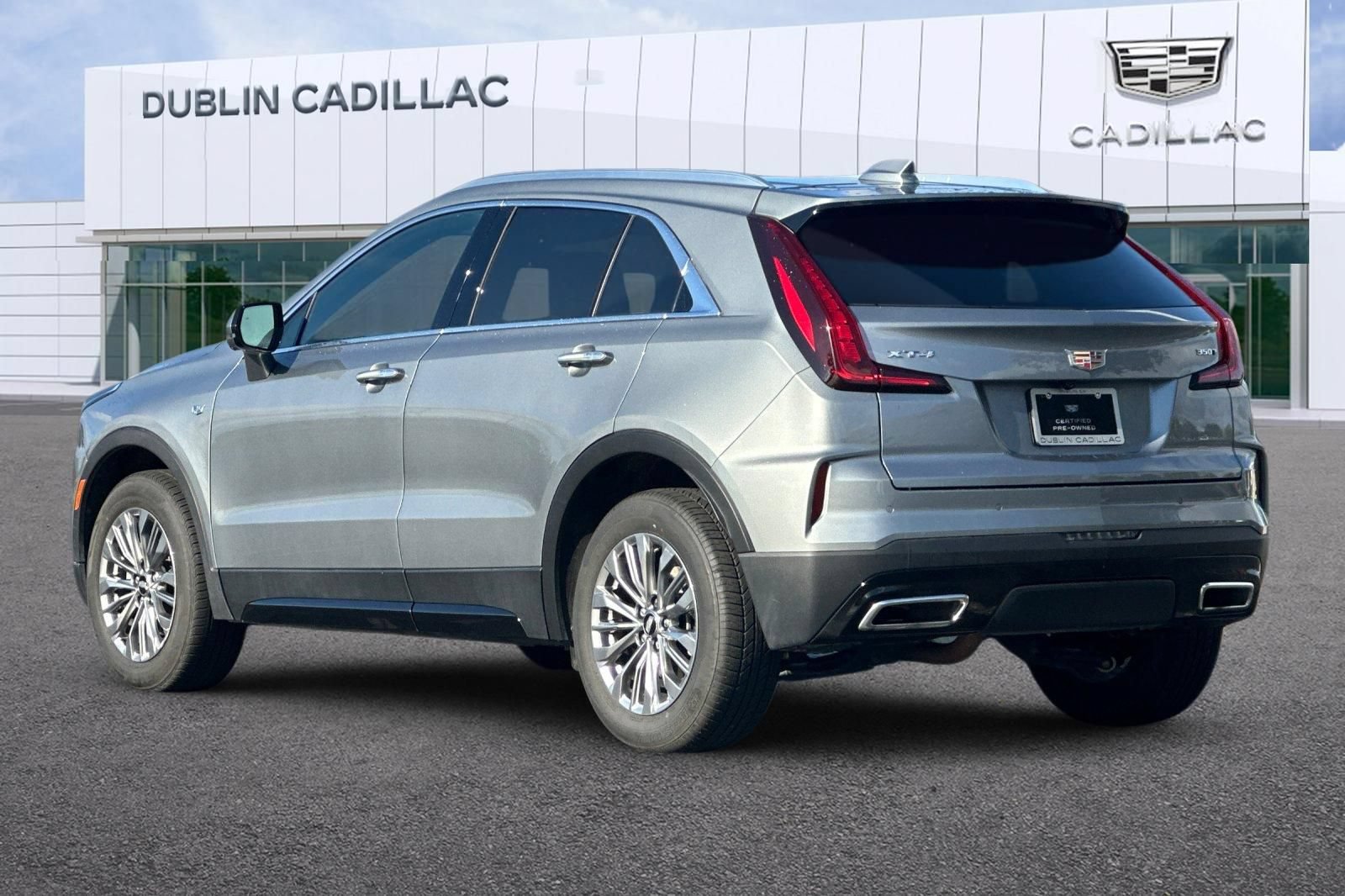 Certified 2025 Cadillac XT4 Premium Luxury FWD image 6