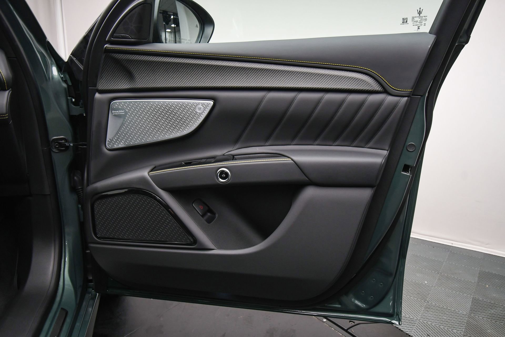 New 2025 Maserati Grecale Modena image 43