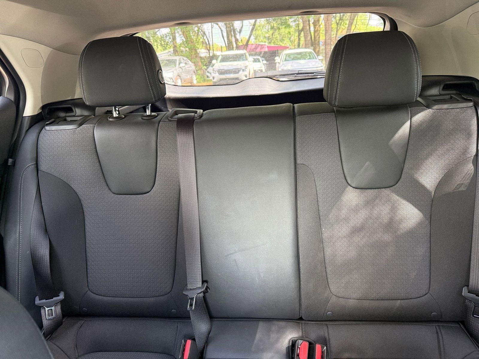 Used 2025 Buick Encore GX Preferred FWD image 35
