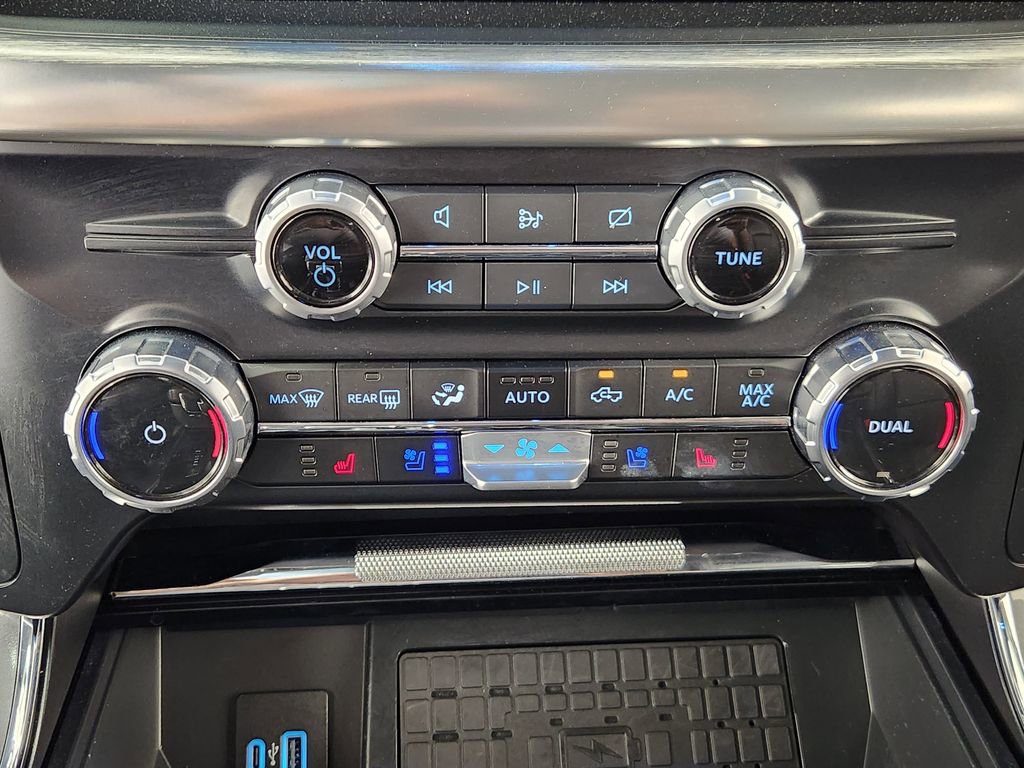 Used 2023 Ford F150 Lariat image 19