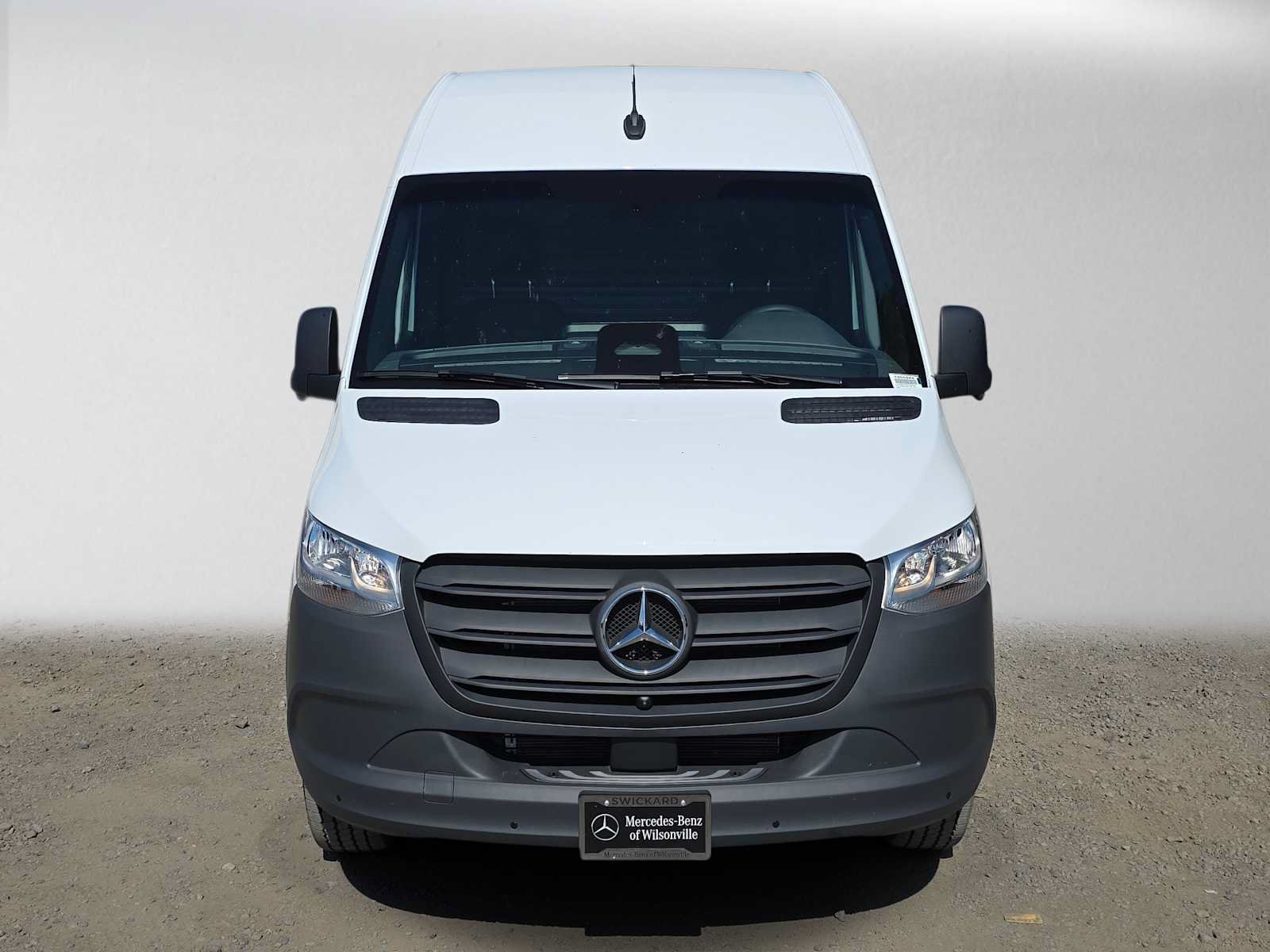 Used 2026 Mercedes-Benz Sprinter 2500 image 8