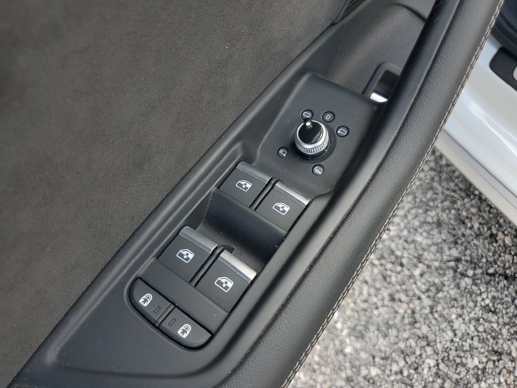 Used 2021 Audi S4 Premium Plus w/ Premium Plus Package AWD/4WD image 18