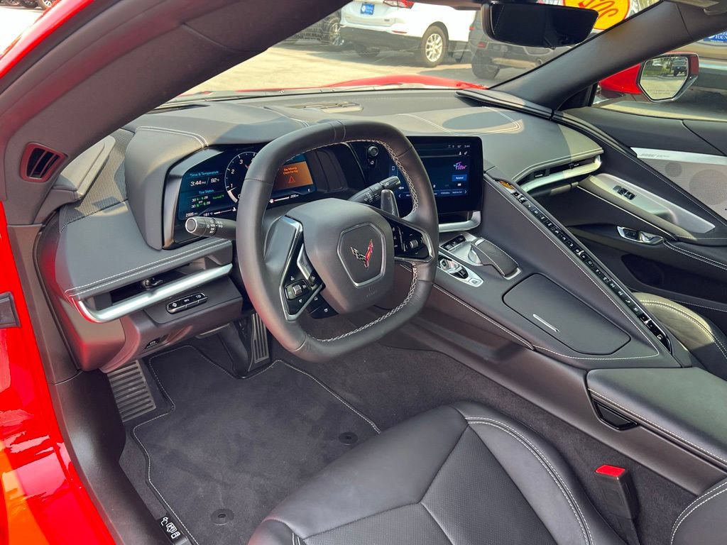 Used 2024 Chevrolet Corvette Stingray Preferred Cpe w/ Battery Protection Package RWD image 19