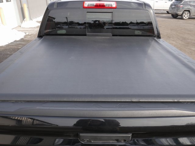 Used 2023 GMC Canyon Denali w/ Denali Black Edition image 11