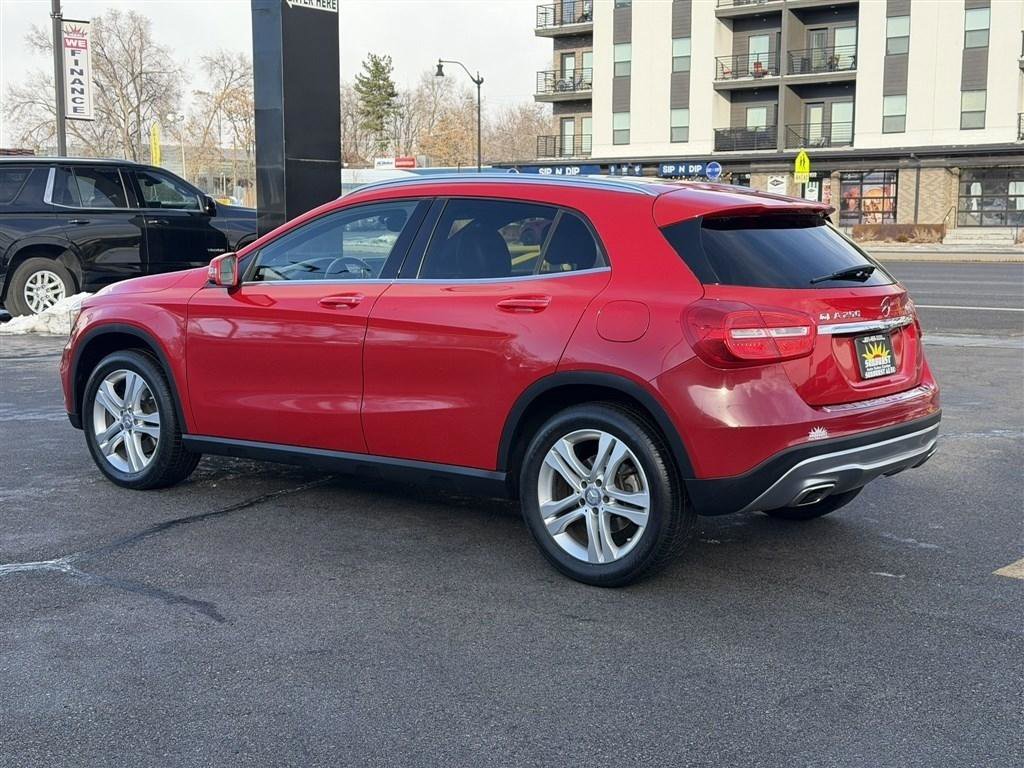 Used 2016 Mercedes-Benz GLA 250 4MATIC image 5