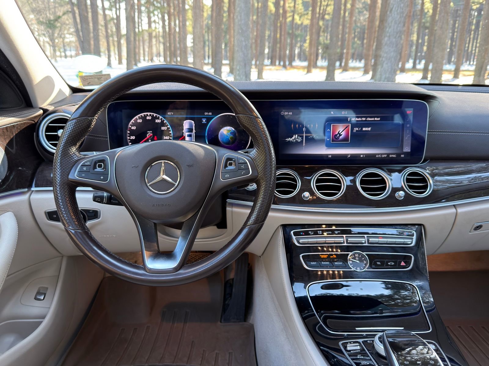 Used 2018 Mercedes-Benz E 300 E 300 image 3