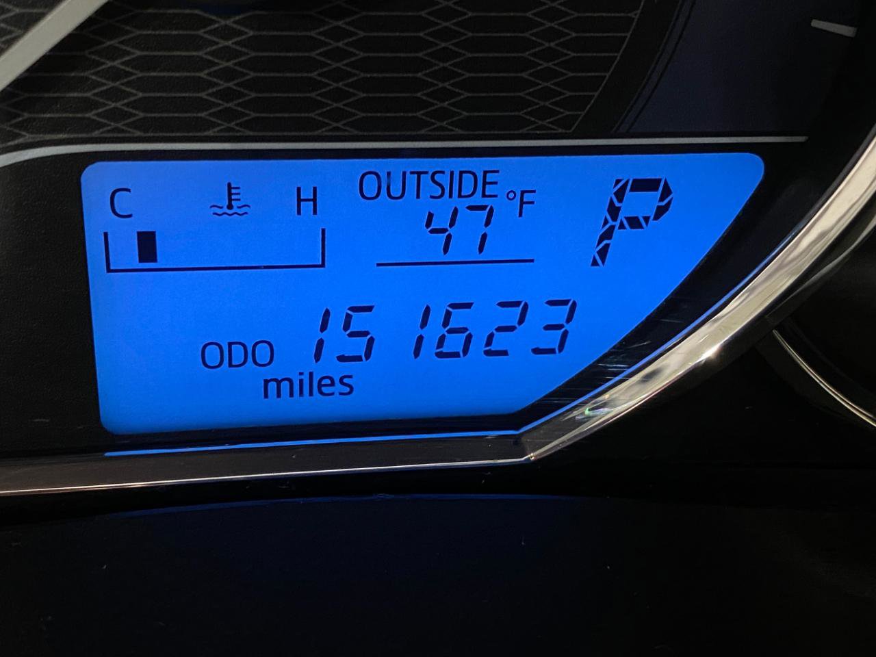 Used 2015 Toyota Corolla LE image 11