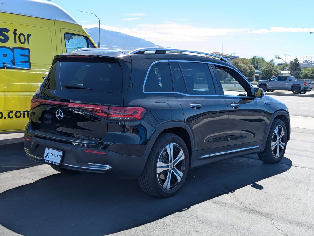Used 2022 Mercedes-Benz EQB 350 4MATIC image 4